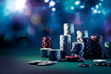 lux88togel login app interface showing football betting and live casino options